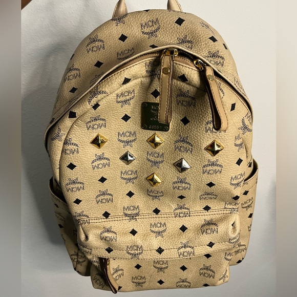 MCM STUDDED BACKPACK 🎒 - Picture 11 of 13